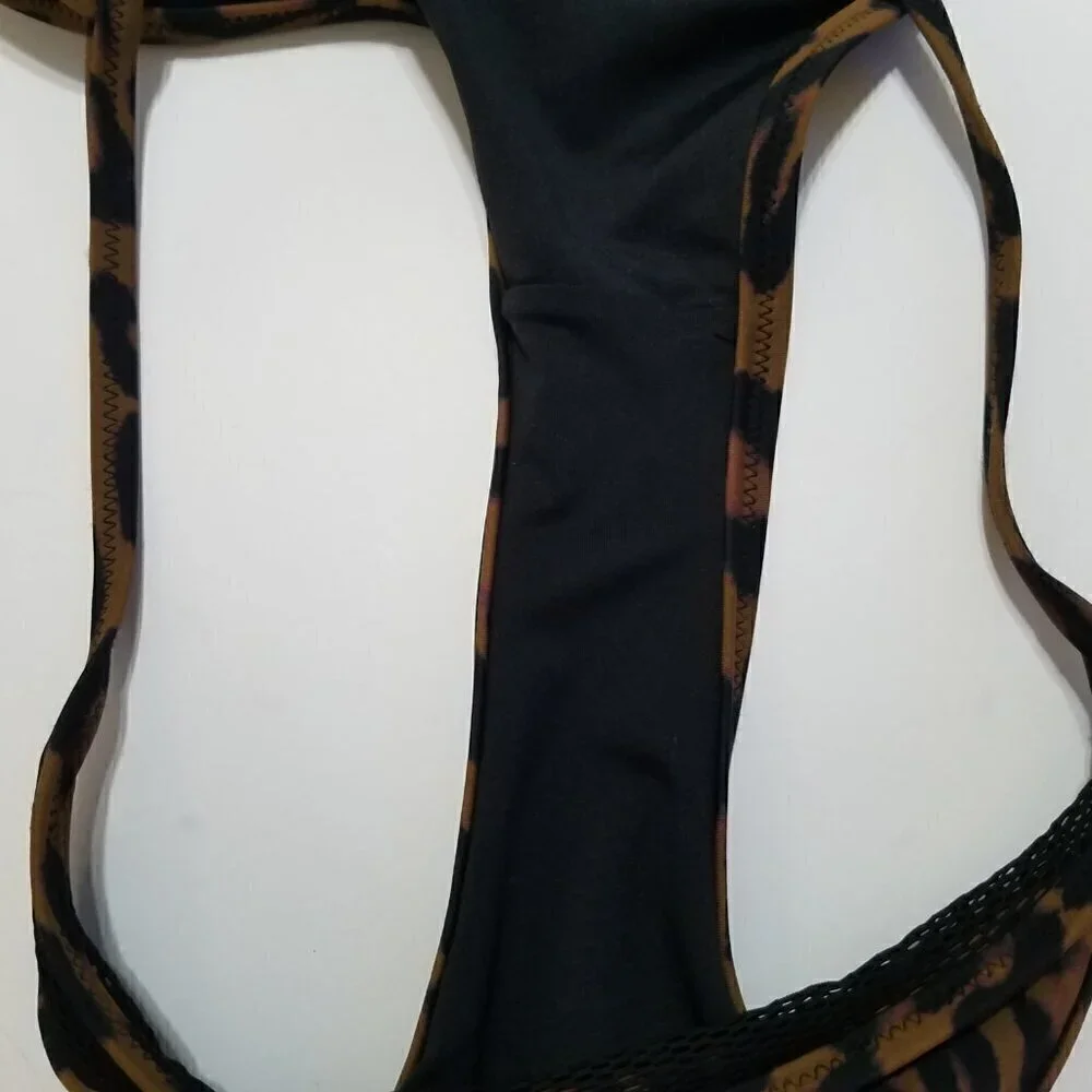 NWT Kendall & Kylie Triangle Mesh Bottom Leopard Animal Print Size L